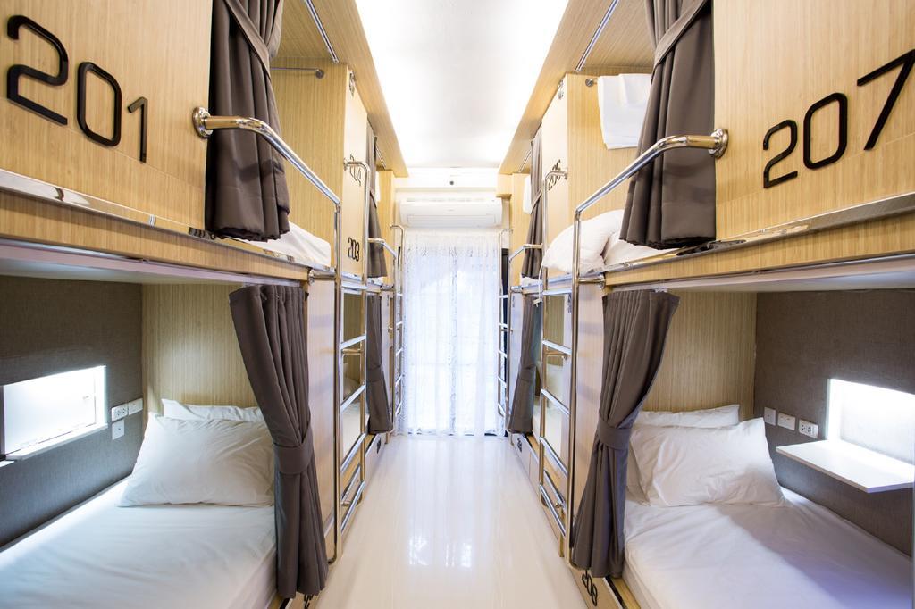 Sleeplab Hostel Bangkok Dış mekan fotoğraf
