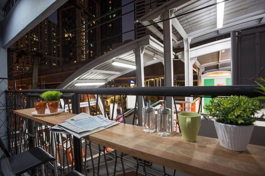 Sleeplab Hostel Bangkok Dış mekan fotoğraf